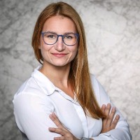 Nadine Moll